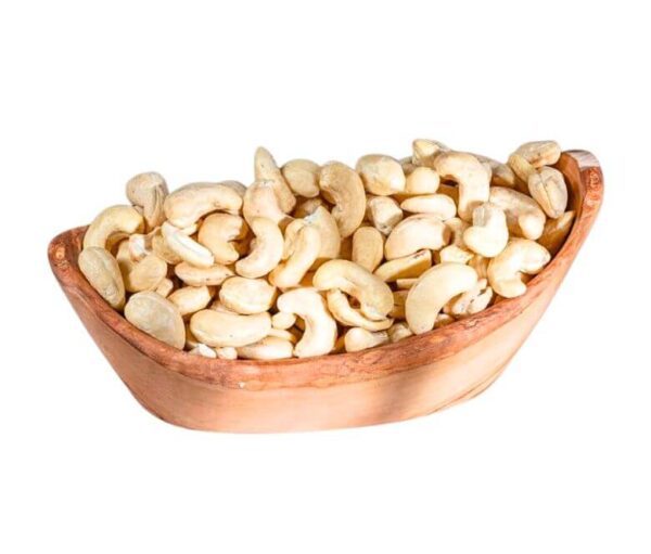 Brazilian cashew kernels in a wooden bowl for wholesale food processing and snack manufacturing