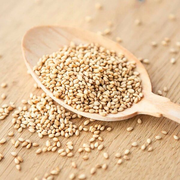 Brazilian sesame seeds available in hulled and unhulled varieties for food applications